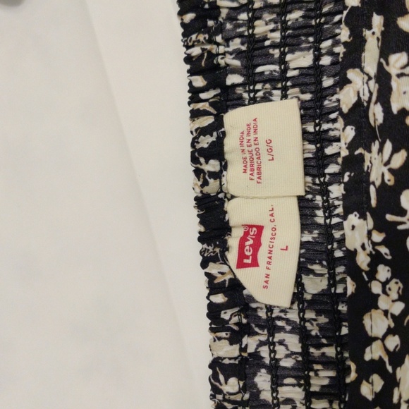 Levi's Women's Tops Levi's Statement Blouse - Picture 5 of 10